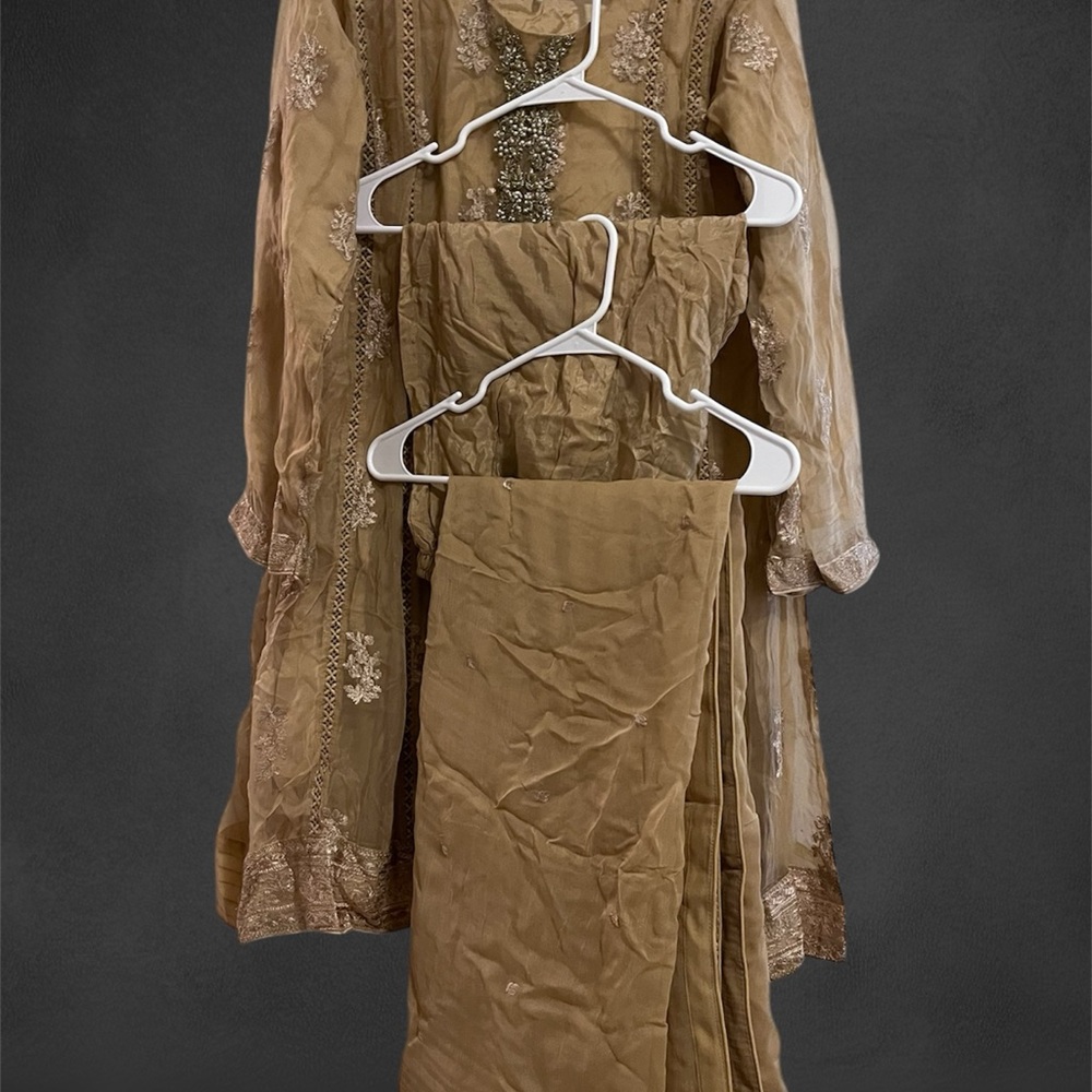 Elegant Embroidered Tan Gold shalwar kameez suit